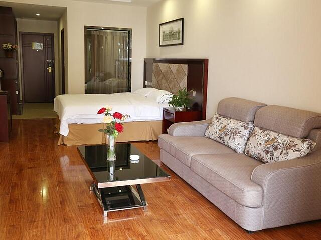 Greentree Inn Chengdu Airport Road Zhujiang Road E