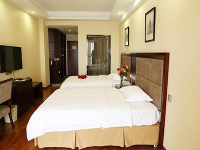Greentree Inn Chengdu Airport Road Zhujiang Road E