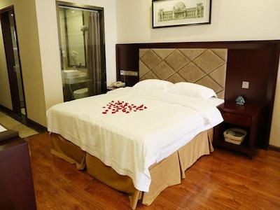 Greentree Inn Chengdu Airport Road Zhujiang Road E