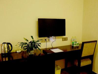 Greentree Inn Chengdu Airport Road Zhujiang Road E