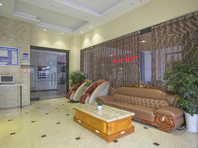 Greentree Inn Chengdu Airport Road Zhujiang Road E
