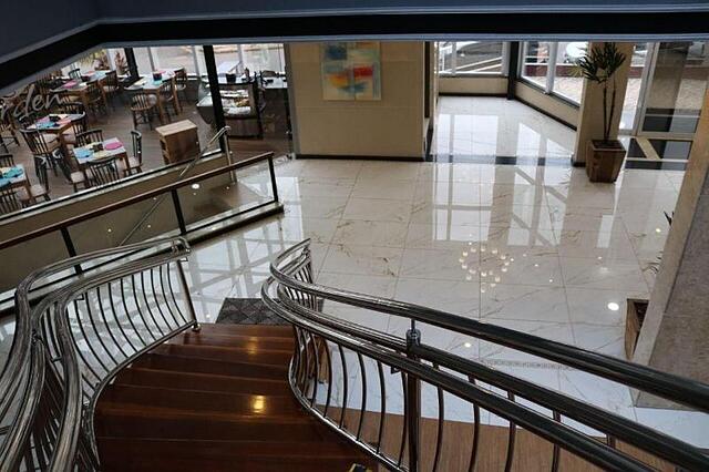 Riellis Center Hotel