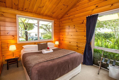 Tatahi Lodge