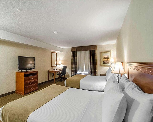 Quality Inn & Suites Grande Prairie