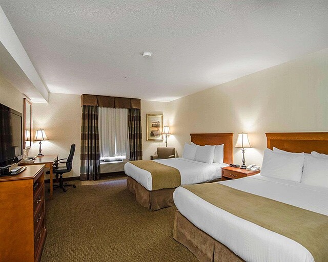 Quality Inn & Suites Grande Prairie