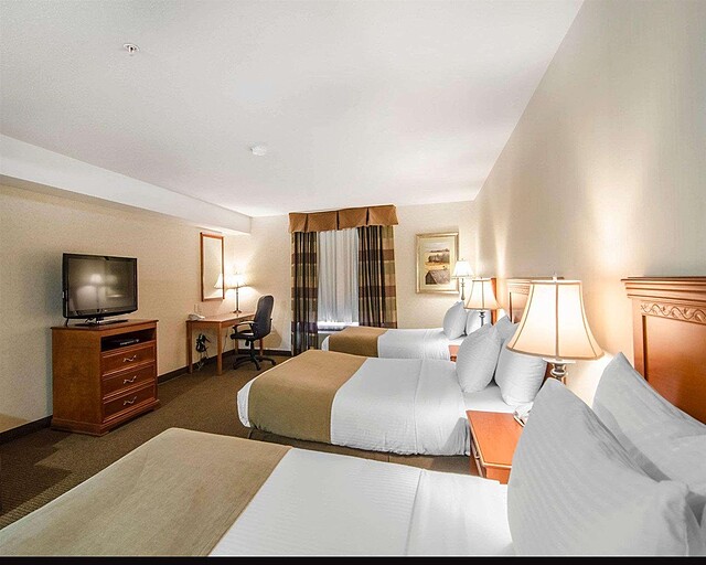 Quality Inn & Suites Grande Prairie