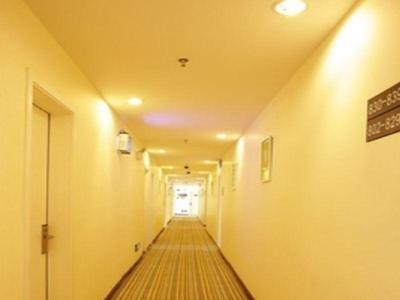 7 DAYS INN HARBIN BAROQUE CAOSHI STREET BRANCH