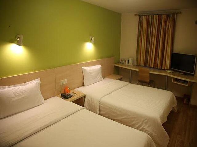 7 DAYS INN HARBIN BAROQUE CAOSHI STREET BRANCH