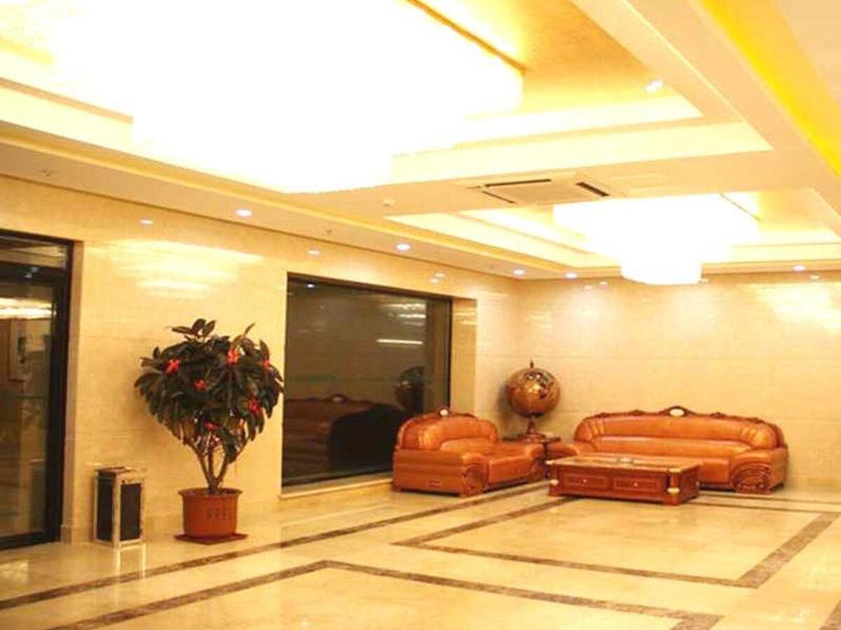 HARBIN JIASHUN BUSINESS HOTEL