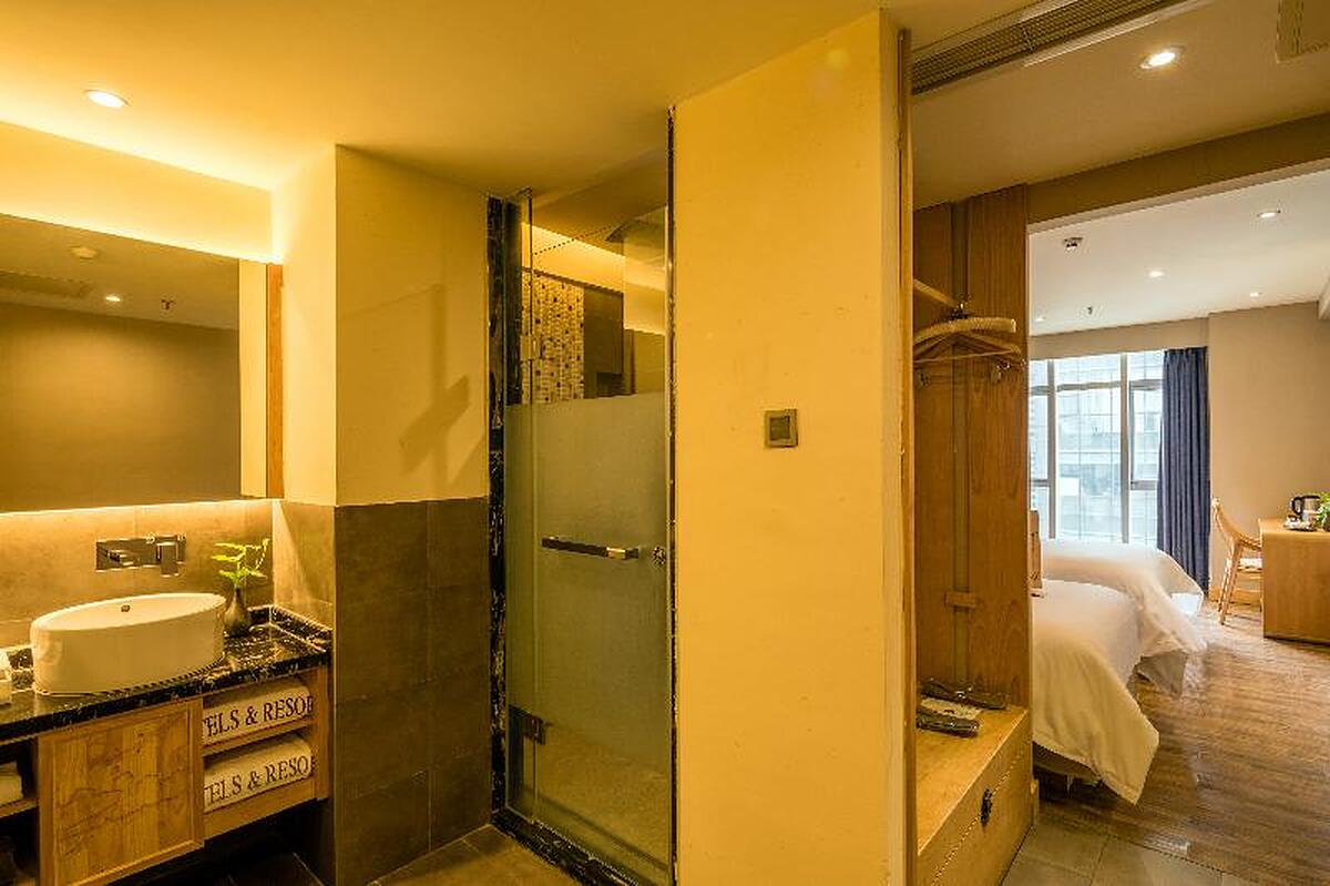 Theme Hotels & Resorts (Chunxi Taikoo Li)
