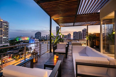 Hotel OZ Luxury