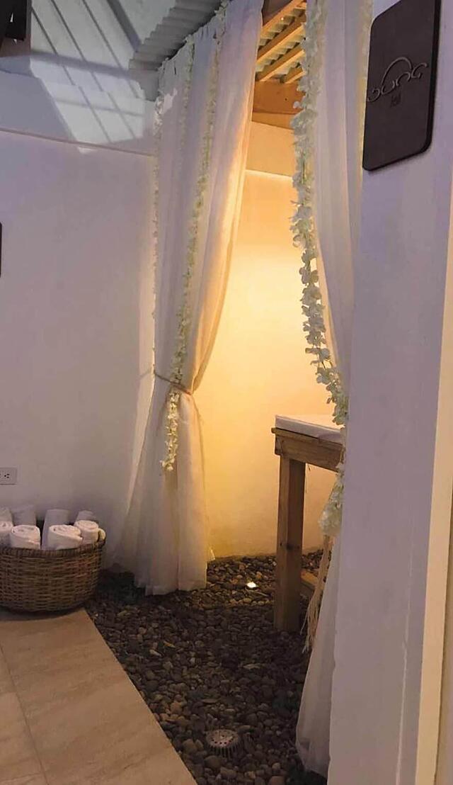 Juna Hotel Boutique
