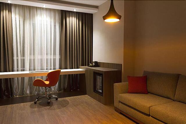 Modernity Hotel