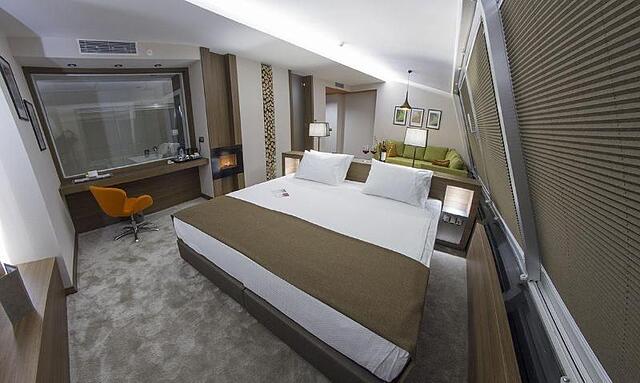 Modernity Hotel