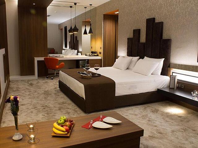 Modernity Hotel