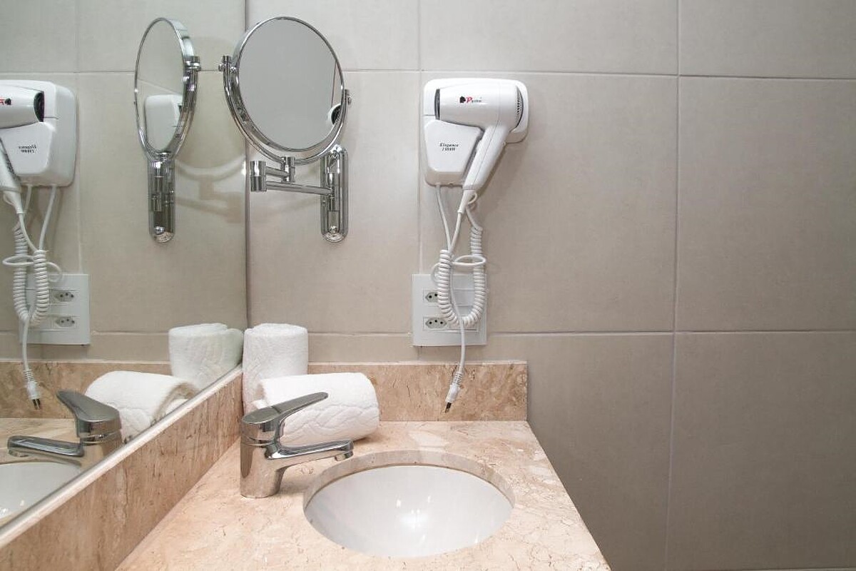 Bristol Imperatriz Hotel
