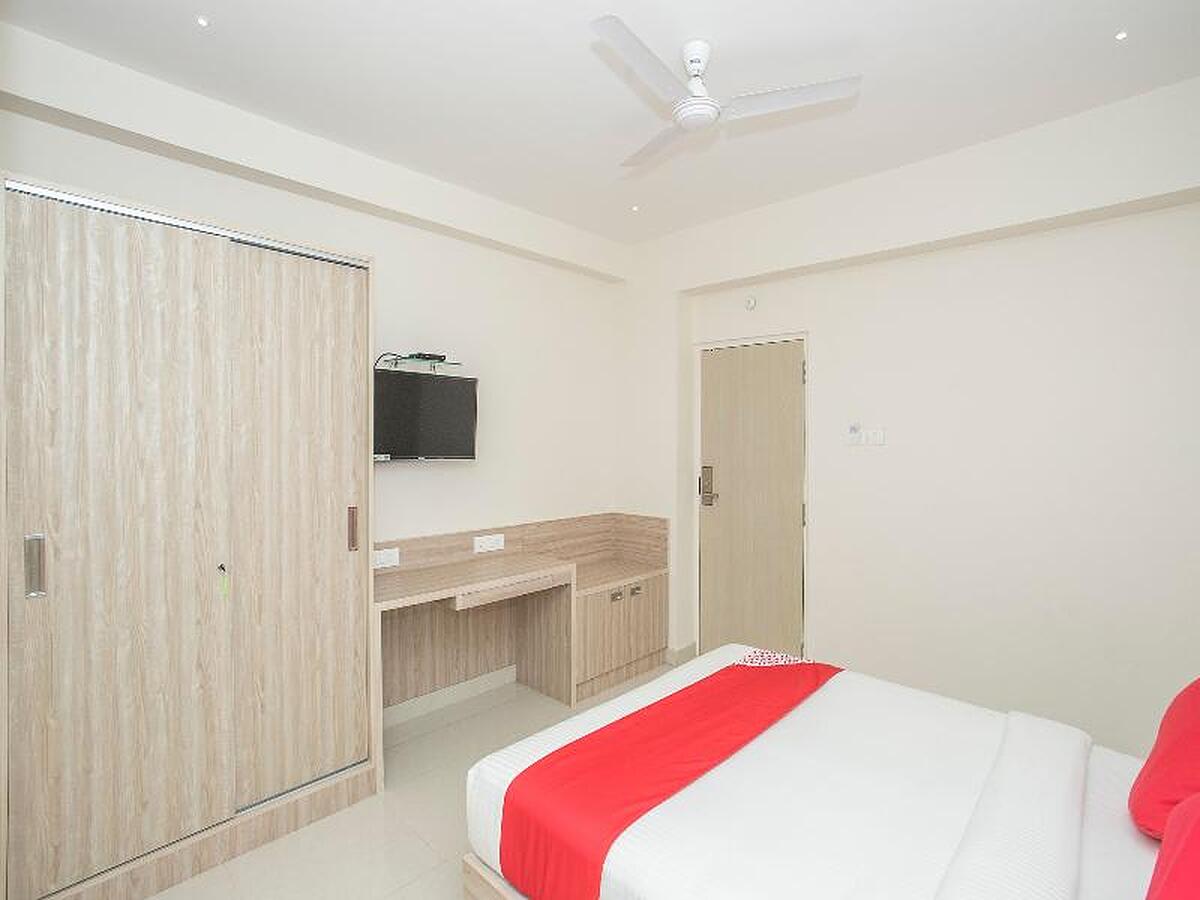 Capital O 15744 Northern Suites