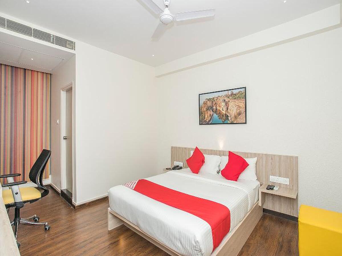 Capital O 15744 Northern Suites