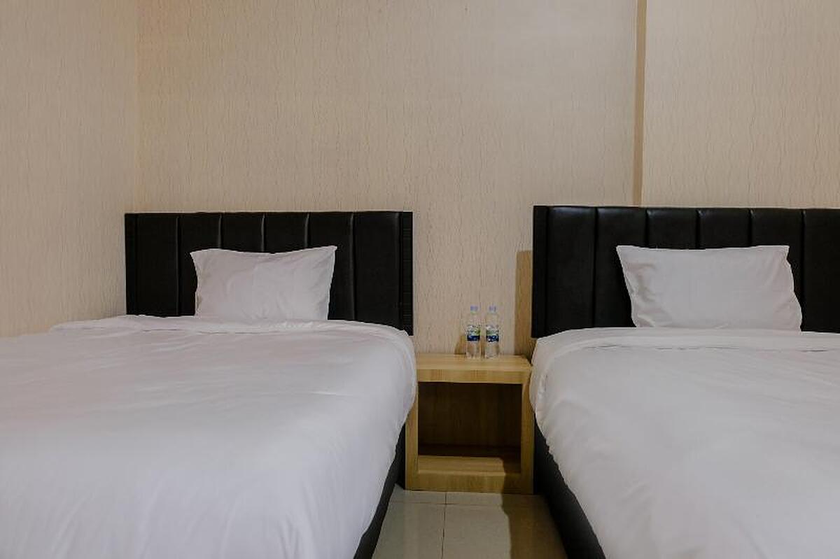 Oyo 1293 Dei Residence Arjosari
