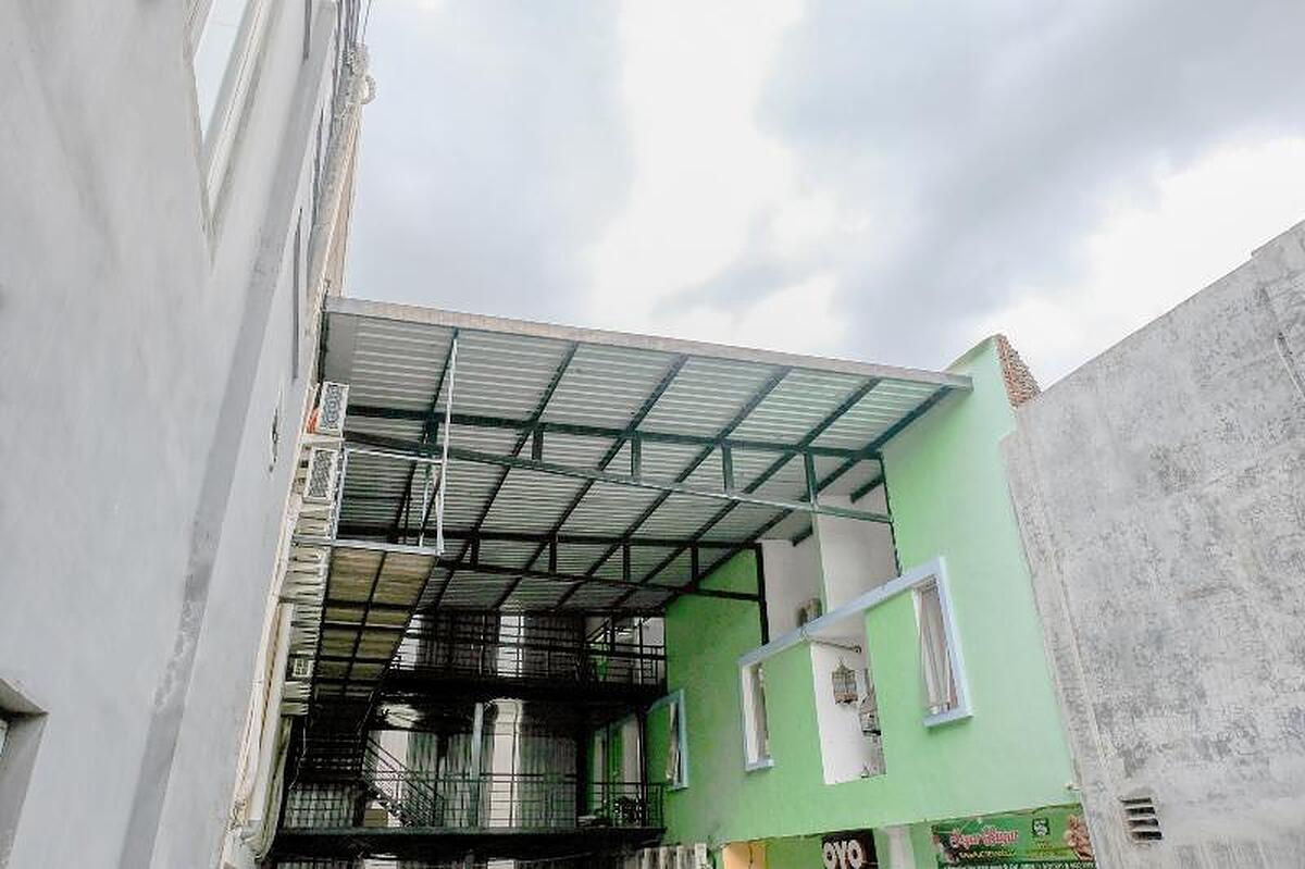 Oyo 1293 Dei Residence Arjosari