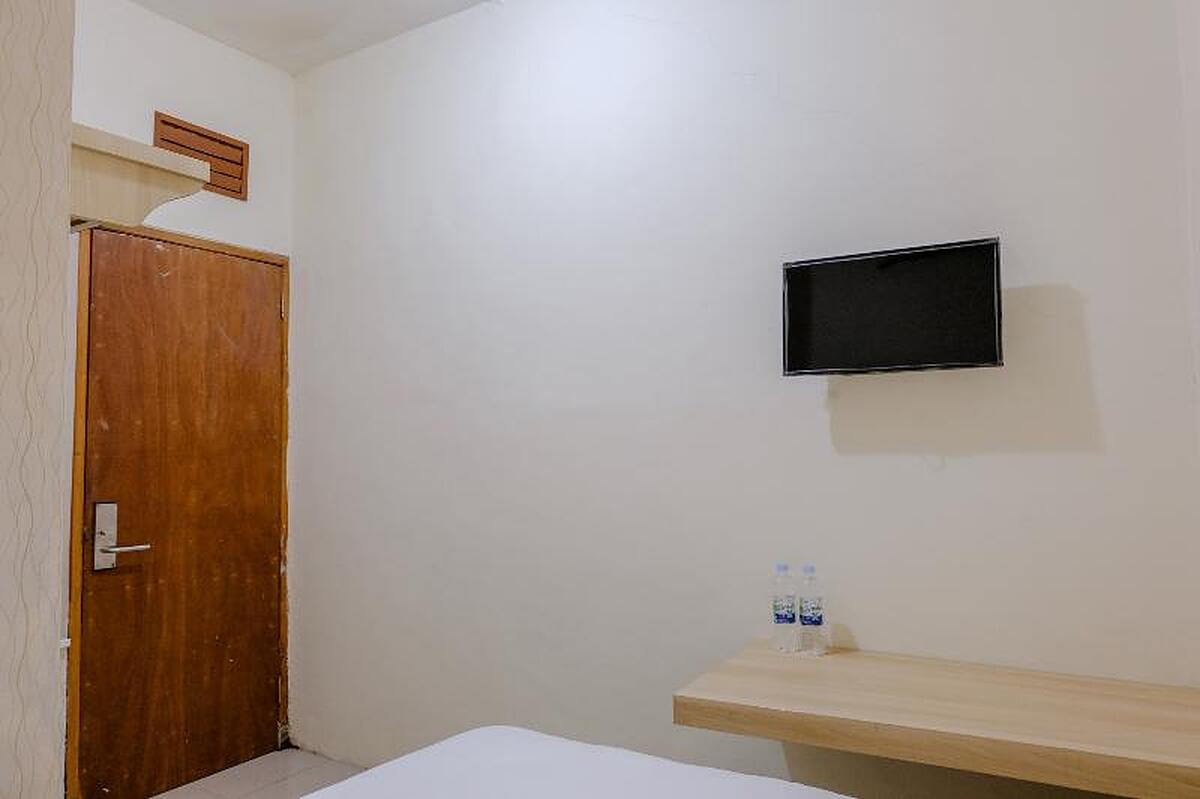 Oyo 1293 Dei Residence Arjosari