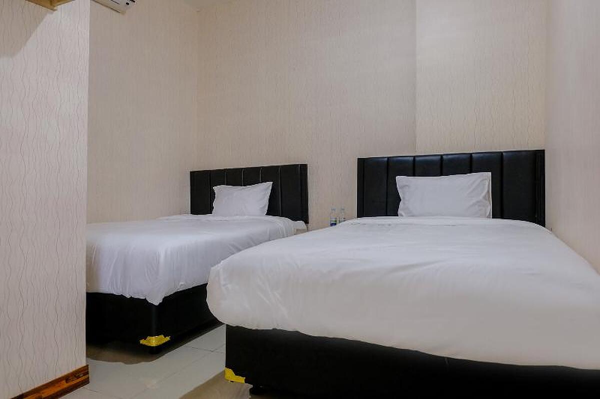 Oyo 1293 Dei Residence Arjosari