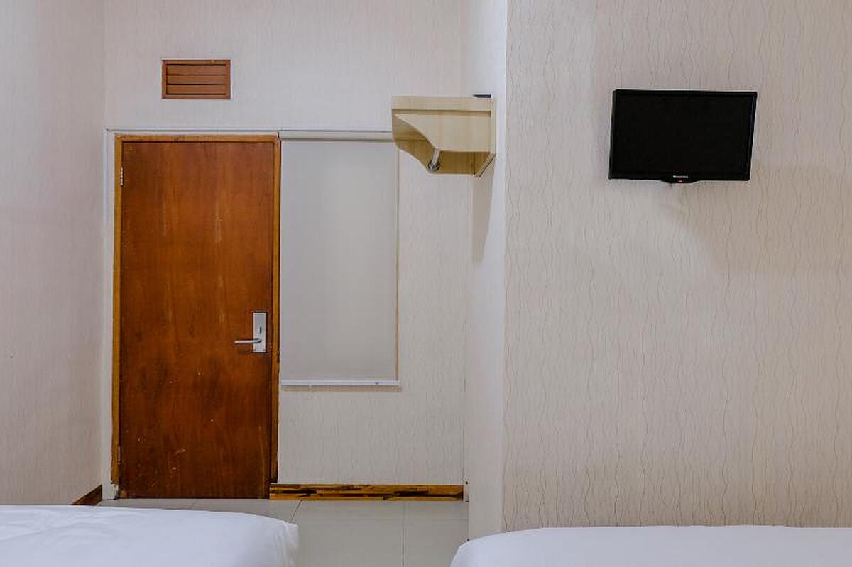 Oyo 1293 Dei Residence Arjosari