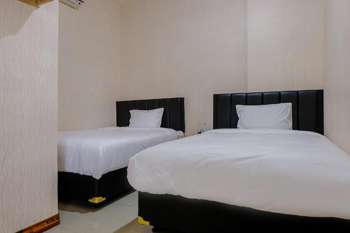 Oyo 1293 Dei Residence Arjosari