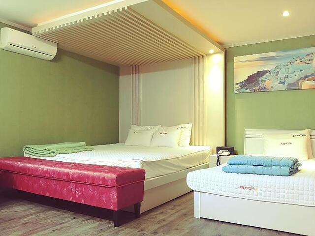 9ST TRAVELTEL