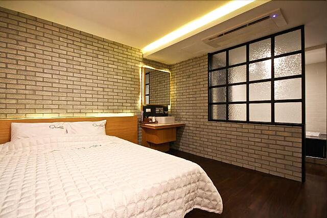 COMMA HOTEL SEOMYEON