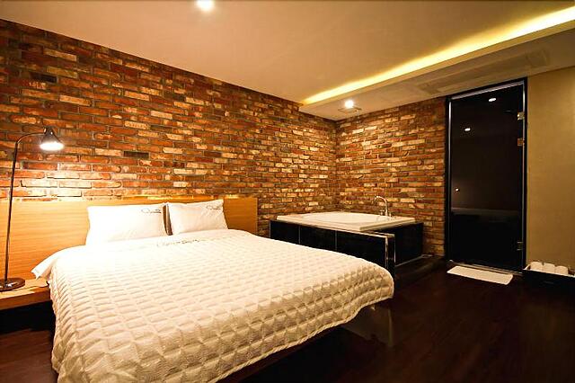 COMMA HOTEL SEOMYEON