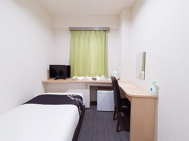 OYO Sasebo Palace Hotel