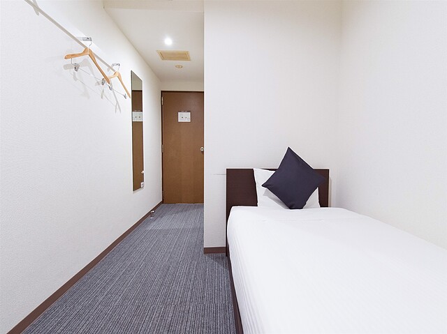 OYO Sasebo Palace Hotel