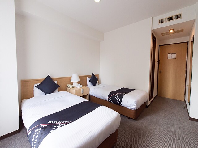 OYO Sasebo Palace Hotel