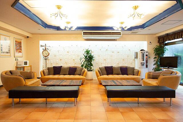 OYO Sasebo Palace Hotel