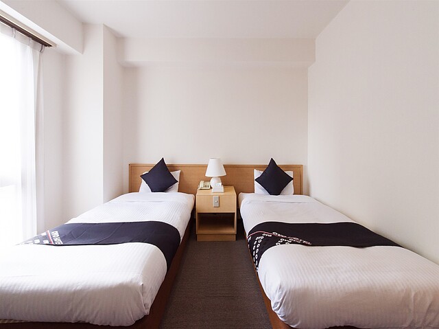 OYO Sasebo Palace Hotel