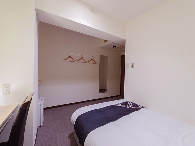 OYO Sasebo Palace Hotel