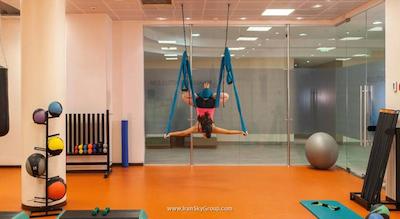 رنسانس مسکو مونارک سنتر