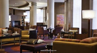 رنسانس مسکو مونارک سنتر