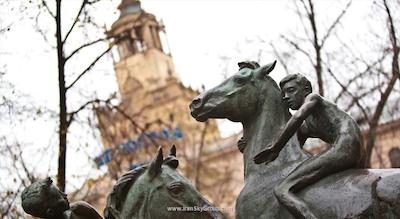 رنسانس مسکو مونارک سنتر