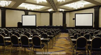 رنسانس مسکو مونارک سنتر