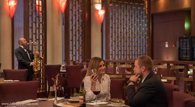 رنسانس مسکو مونارک سنتر