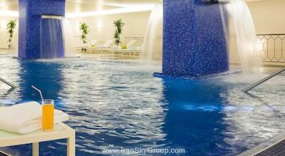 رنسانس مسکو مونارک سنتر