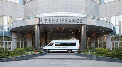 رنسانس مسکو مونارک سنتر