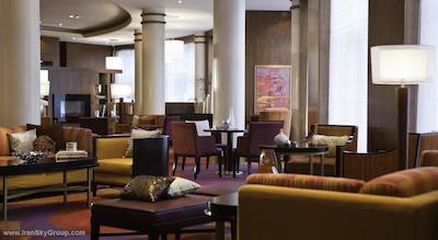 رنسانس مسکو مونارک سنتر