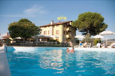 Tenuta La Lupa Country Hotel