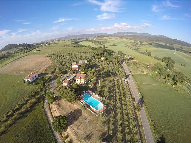 Tenuta La Lupa Country Hotel