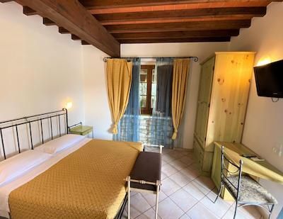 Tenuta La Lupa Country Hotel