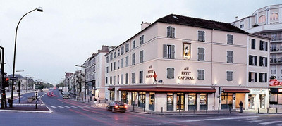 Ha Tel Au Petit Caporal