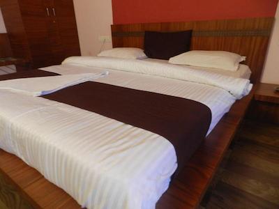 Park Hotel And Resort